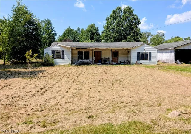 Photo 2 of Sale Pending at 344 2nd Street, Lake Milton, OH 44429 | MLS# 5234668 | Listing updated on 2026-08-12
