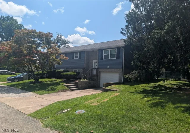 Photo 2 of Sale Pending at 804 30th Street, Parkersburg, WV 26104 | MLS# 5234700 | Listing updated on 2026-08-10