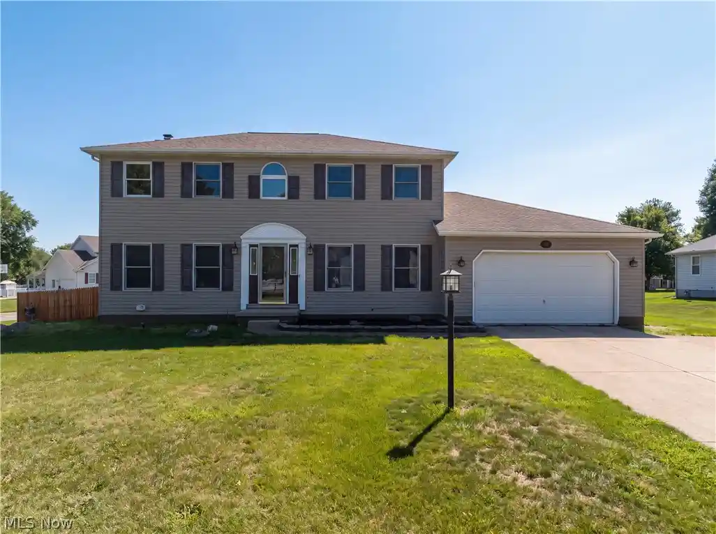 Single family home for sale at 1100 Prescot Ave NW, Massillon, OH 44646 | MLS# 5234829
