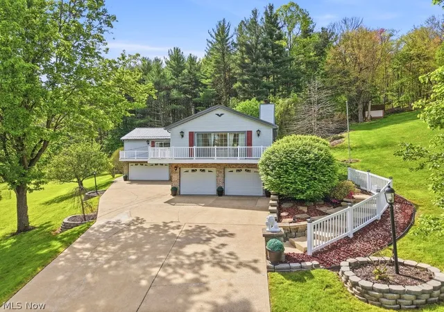 Photo 50 of Single family home for sale at 411 E Mohawk Dr, Malvern, OH 44644 | MLS# 5234680 | Listing updated on 2026-08-13