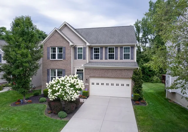 Photo 2 of Sale Pending at 167 Park View Ct, Peninsula, OH 44264 | MLS# 5234654 | Listing updated on 2026-08-19