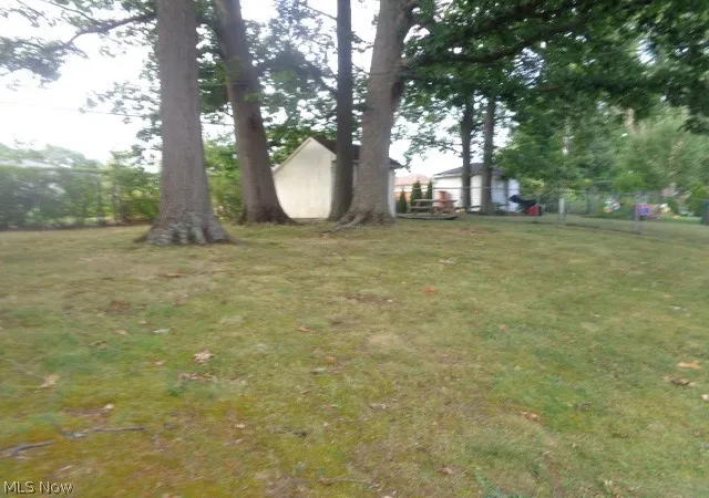 Photo 3 of Sale Pending at 2999 Jeanne Dr, Cleveland, OH 44134 | MLS# 5234268 | Listing updated on 2026-10-05