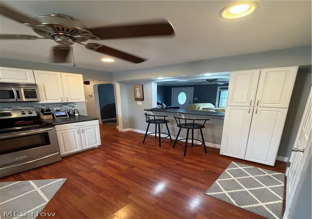 Photo 3 of Sale Pending at 1340 E 342nd Street, Eastlake, OH 44095 | MLS# 5234715 | Listing updated on 2026-08-11
