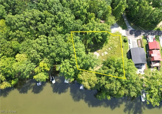 Photo 3 of Land for sale at Lakeview St, Lake Milton, OH 44429 | MLS# 5234413 | Listing updated on 2026-08-08