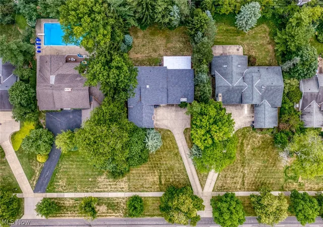 Photo 37 of Single family home for sale at 24800 Shaker Blvd, Beachwood, OH 44122 | MLS# 5234537 | Listing updated on 2026-08-25