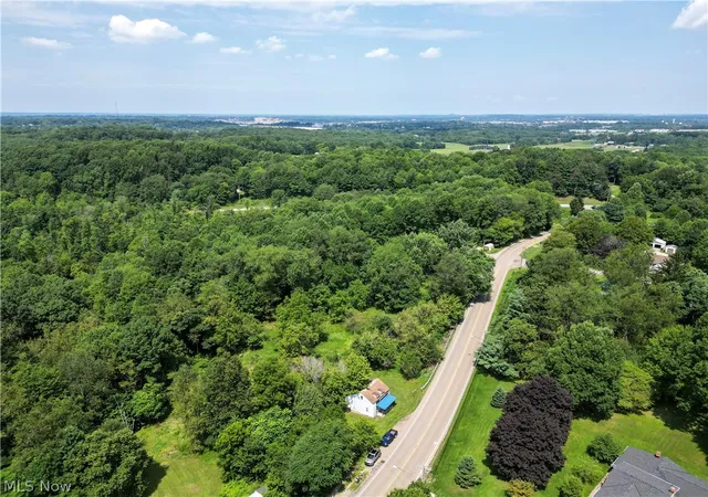 Photo 2 of Single family home for sale at 5477 Dueber Ave, East Sparta, OH 44626 | MLS# 5234910 | Listing updated on 2026-08-08