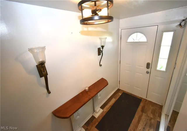 Photo 2 of Single family home for sale at 29663 Sutton Dr, North Olmsted, OH 44070 | MLS# 5234371 | Listing updated on 2026-09-15