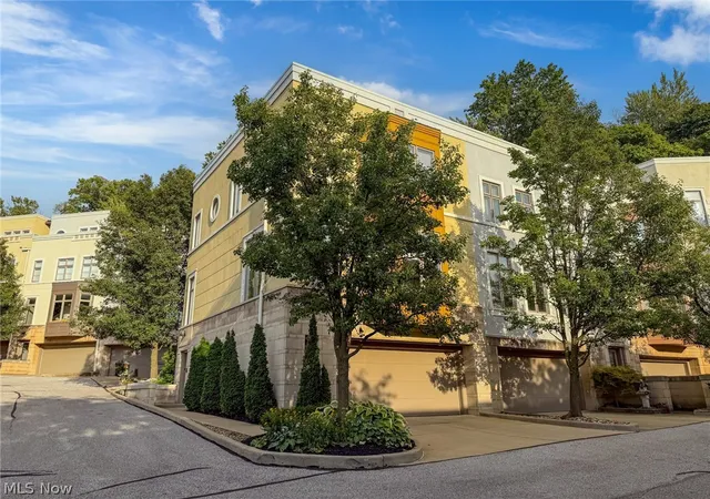Photo 2 of Townhouse for sale at 2011 Villa Carabelli Dr, Cleveland, OH 44106 | MLS# 5233740 | Listing updated on 2026-08-08