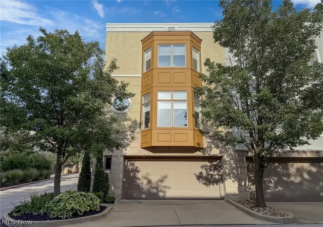 Photo 3 of Townhouse for sale at 2011 Villa Carabelli Dr, Cleveland, OH 44106 | MLS# 5233740 | Listing updated on 2026-08-08