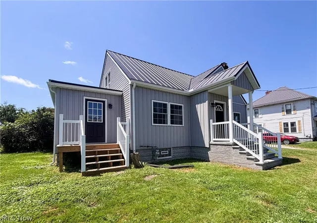 Photo 2 of Sale Pending at 125 Northwest St, Flushing, OH 43977 | MLS# 5234626 | Listing updated on 2026-08-29