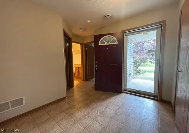Photo 3 of Single family home for sale at 1794 Wakefield Dr, Akron, OH 44320 | MLS# 5234387 | Listing updated on 2026-08-11