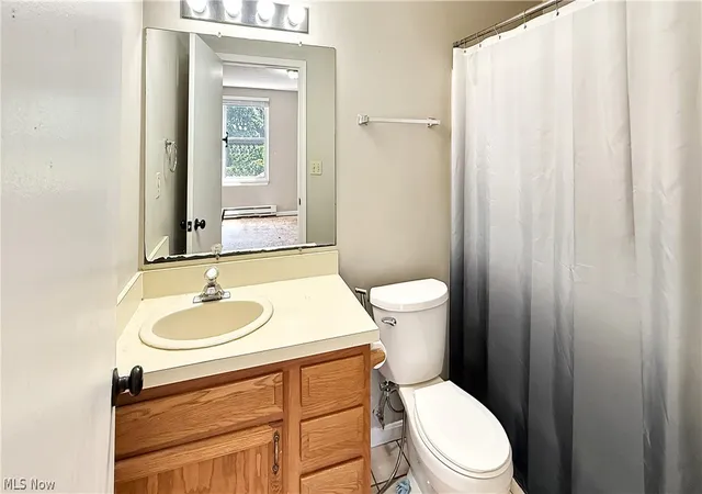 Listing Photo 2 - Condo for sale in building located at 1691 Olympus Dr, Kent, OH 44240 - Unit #