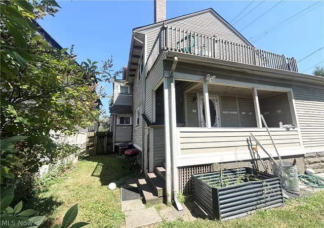 Listing Photo 4 - Condo for sale in building located at 3174 W 14th St, Cleveland, OH 44109