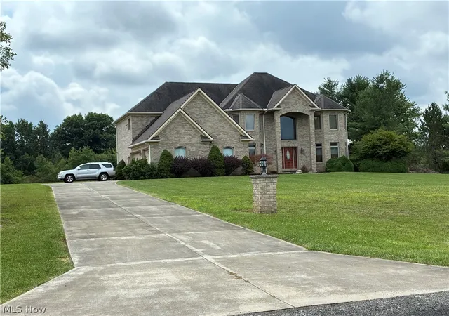 Photo 1 of Single family home for sale at 5168 Roxanne Ln, Brunswick, OH 44212 | MLS# 5234953 | Listing updated on 2026-08-17