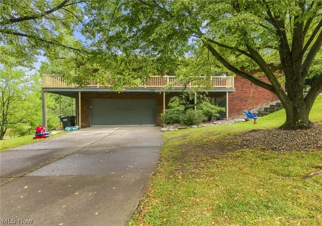 Photo 1 of Single family home for sale at 3168 Country Clb Dr, Medina, OH 44256 | MLS# 5230552 | Listing updated on 2026-08-24