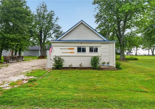 Single family home for sale at 7223 Kenmore Ave, Conneaut, OH 44030 | MLS# 5234990