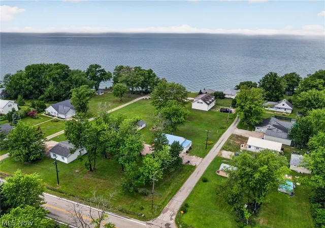 Photo 3 of Single family home for sale at 7223 Kenmore Ave, Conneaut, OH 44030 | MLS# 5234990 | Listing updated on 2026-08-31
