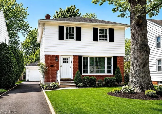 Photo 1 of Single family home for sale at 3802 Fairoaks Rd, Cleveland, OH 44121 | MLS# 5235073 | Listing updated on 2026-08-11