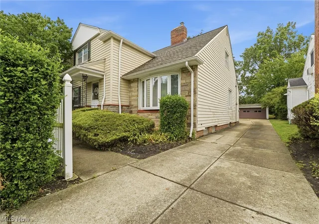 Photo 3 of Sale Pending at 14471 Washington Blvd, University Heights, OH 44118 | MLS# 5235090 | Listing updated on 2026-08-20