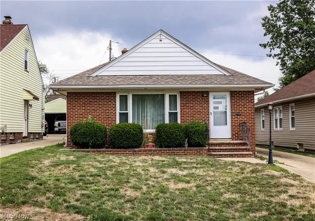 Photo 1 of Sale Pending at 11517 Fordham Rd, Cleveland, OH 44125 | MLS# 5234966 | Listing updated on 2026-08-21