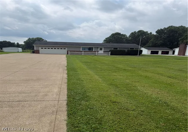 Photo 2 of Sale Pending at 4828 Waterloo Rd, Atwater, OH 44201 | MLS# 5235055 | Listing updated on 2026-08-28