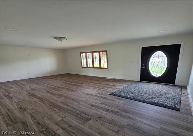 Photo 2 of Single family home for sale at 140 Aldrich, Youngstown, OH 44515 | MLS# 5235140 | Listing updated on 2026-08-28