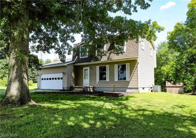 Photo 3 of Single family home for sale at 1164 Hartville Rd, Atwater, OH 44201 | MLS# 5234880 | Listing updated on 2026-08-10