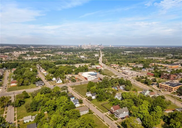 Listing Photo 2 - Condo for sale in building located at 9414 Carton Ave, Cleveland, OH 44104 - Unit #