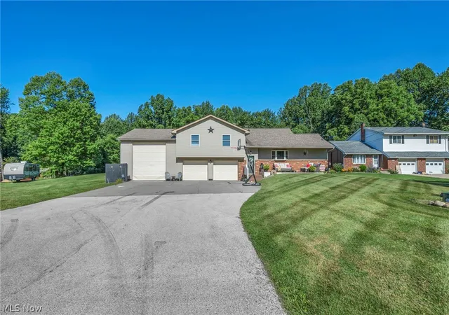 Photo 1 of Sale Pending at 1275 Sandy Lake Rd, Ravenna, OH 44266 | MLS# 5234519 | Listing updated on 2026-08-26