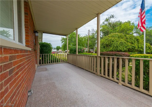 Photo 3 of Sale Pending at 845 Jamestown Ave, Elyria, OH 44035 | MLS# 5234444 | Listing updated on 2026-08-14