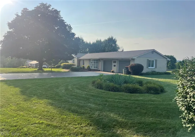 Photo 1 of Single family home for sale at 49261 S Park Cir, East Liverpool, OH 43920 | MLS# 5235169 | Listing updated on 2026-08-24