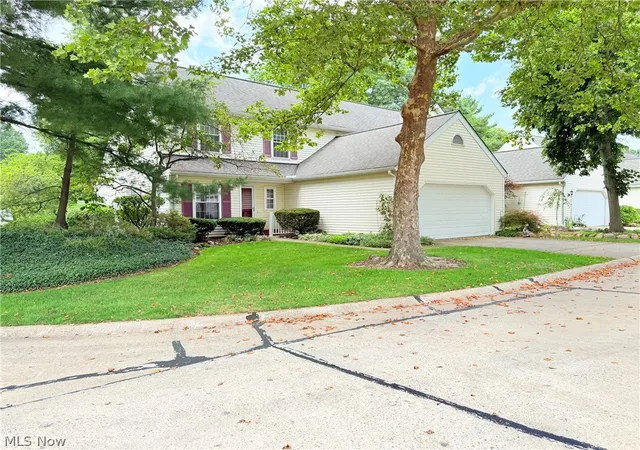 Photo 1 of Condo for sale at 5830 Ridgeview Ln, Willoughby, OH 44094 | MLS# 5235160 | Listing updated on 2026-08-14