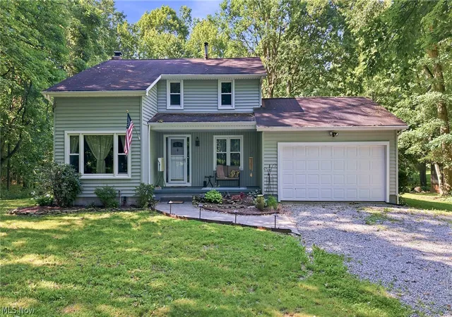 Photo 1 of Sale Pending at 37933 Longs Xing Rd, Leetonia, OH 44431 | MLS# 5233698 | Listing updated on 2026-08-12