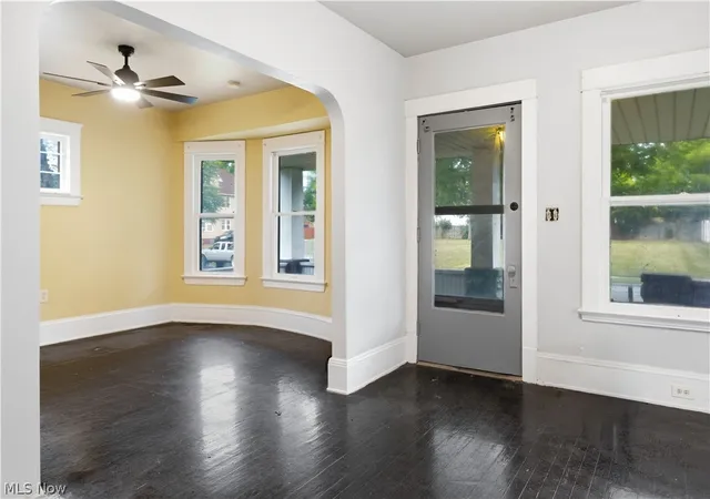 Photo 2 of Single family home for sale at 4024 E 53 Street, Newburgh Heights, OH 44105 | MLS# 5234695 | Listing updated on 2026-08-31