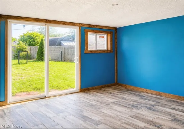 Photo 4 of Single family home for sale at 2708 19th Street NE, Canton, OH 44705 | MLS# 5235210 | Listing updated on 2026-10-01