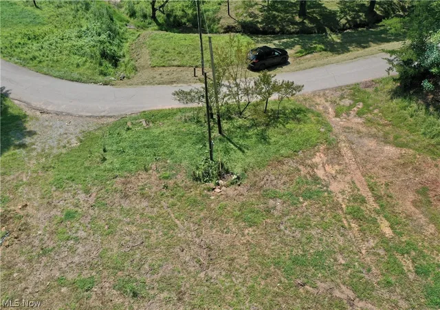 Photo 3 of Sale Pending at 998 Sugarcamp Rd, Big Bend, WV 26136 | MLS# 5234563 | Listing updated on 2026-09-18