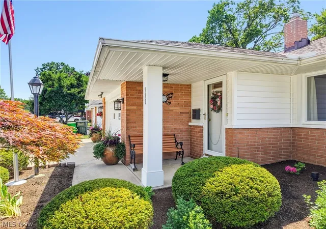 Photo 2 of Sale Pending at 988 Cranbrook Dr, Cleveland, OH 44143 | MLS# 5233999 | Listing updated on 2026-08-14
