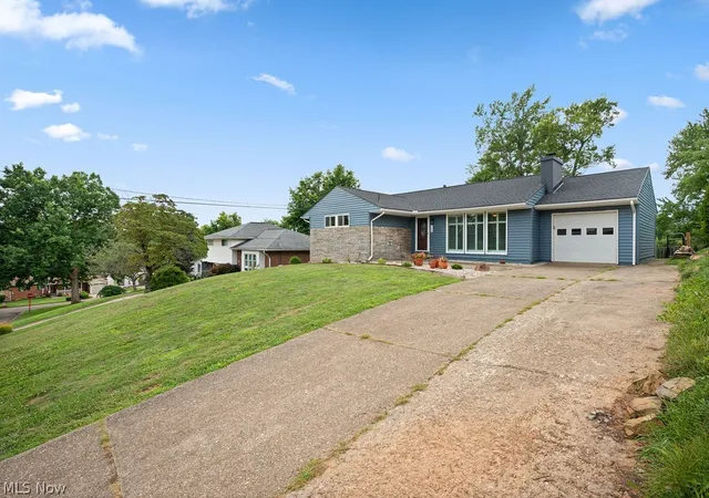 4th image of 106 Cheyenne, Marietta, OH 45750 | MLS# 5235375