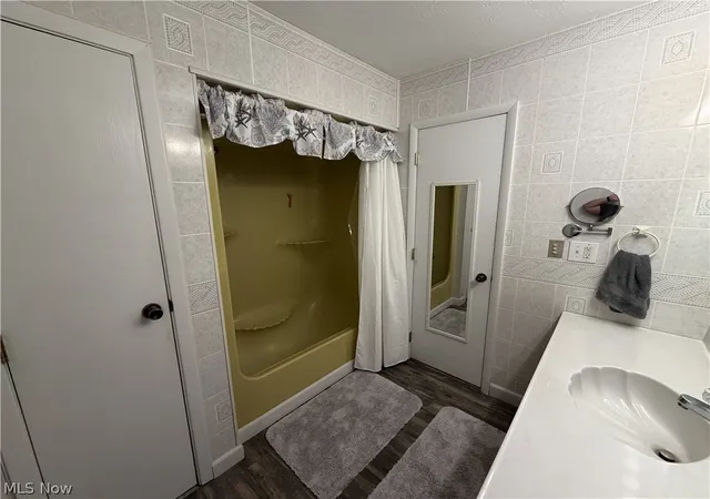 Photo 4 of Sale Pending at 267 Roberts Dr, Belpre, OH 45714 | MLS# 5235444 | Listing updated on 2026-09-15