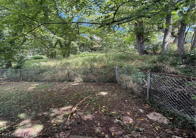 9th image of 602 10th Street, Marietta, OH 45750 | MLS# 5235474