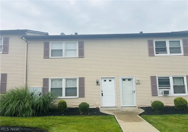 Condo for sale at 406 Maplebrook Dr #406, Painesville, OH 44077 | MLS# 5235118