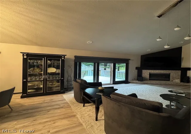 Photo 3 of Single family home for sale at 5479 Cable Point Cir NW, Canton, OH 44718 | MLS# 5235514 | Listing updated on 2026-08-27