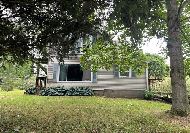 Photo 2 of Sale Pending at 1446 Jones Rd, Jefferson, OH 44047 | MLS# 5235525 | Listing updated on 2026-09-23