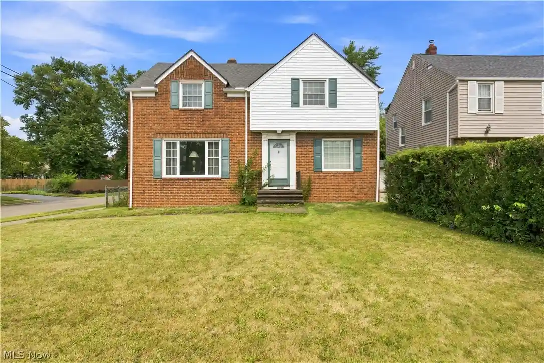 Single family home for sale at 13577 Cedar Rd, University Heights, OH 44118 | MLS# 5208488
