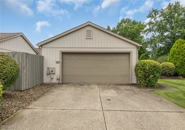Photo 2 of Sale Pending at 4812 Spruce Pine Way, North Ridgeville, OH 44039 | MLS# 5235228 | Listing updated on 2026-08-13