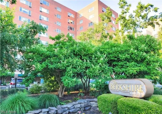 Condo for sale at 11820 Edgewater Dr #110, Lakewood, OH 44107 | MLS# 5235549