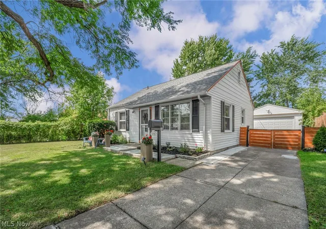Photo 3 of Sale Pending at 15742 Leigh Ellen Ave, Cleveland, OH 44135 | MLS# 5234491 | Listing updated on 2026-08-20