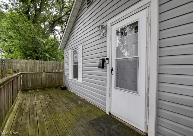 Photo 2 of Sale Pending at 902 Quentin Rd, Eastlake, OH 44095 | MLS# 5235637 | Listing updated on 2026-08-24