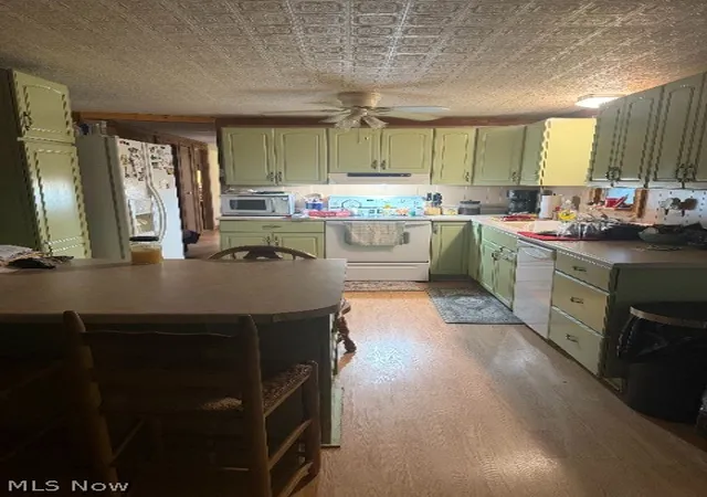 Photo 2 of Single family home for sale at 900 Dugan Rd, Belpre, OH 45714 | MLS# 5235752 | Listing updated on 2026-08-19