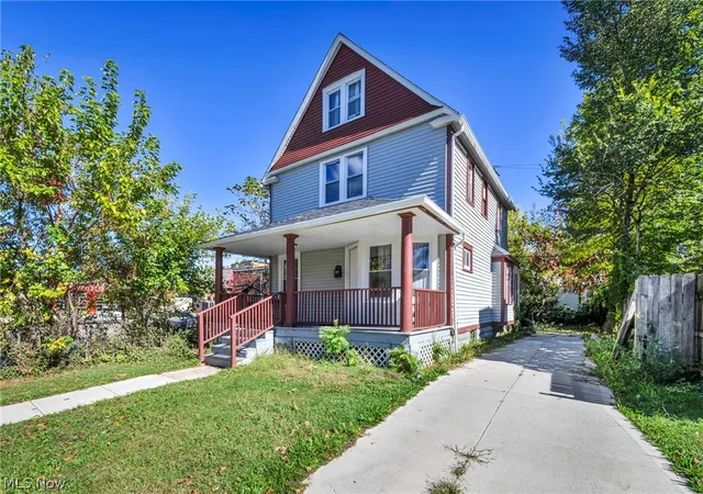 Photo 3 of Single family home for sale at 2013 W 99th Street, Cleveland, OH 44102 | MLS# 5235768 | Listing updated on 2026-08-11